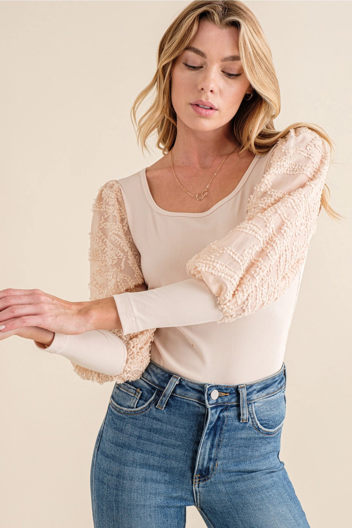 Textured Puff Sleeve Bodysuit