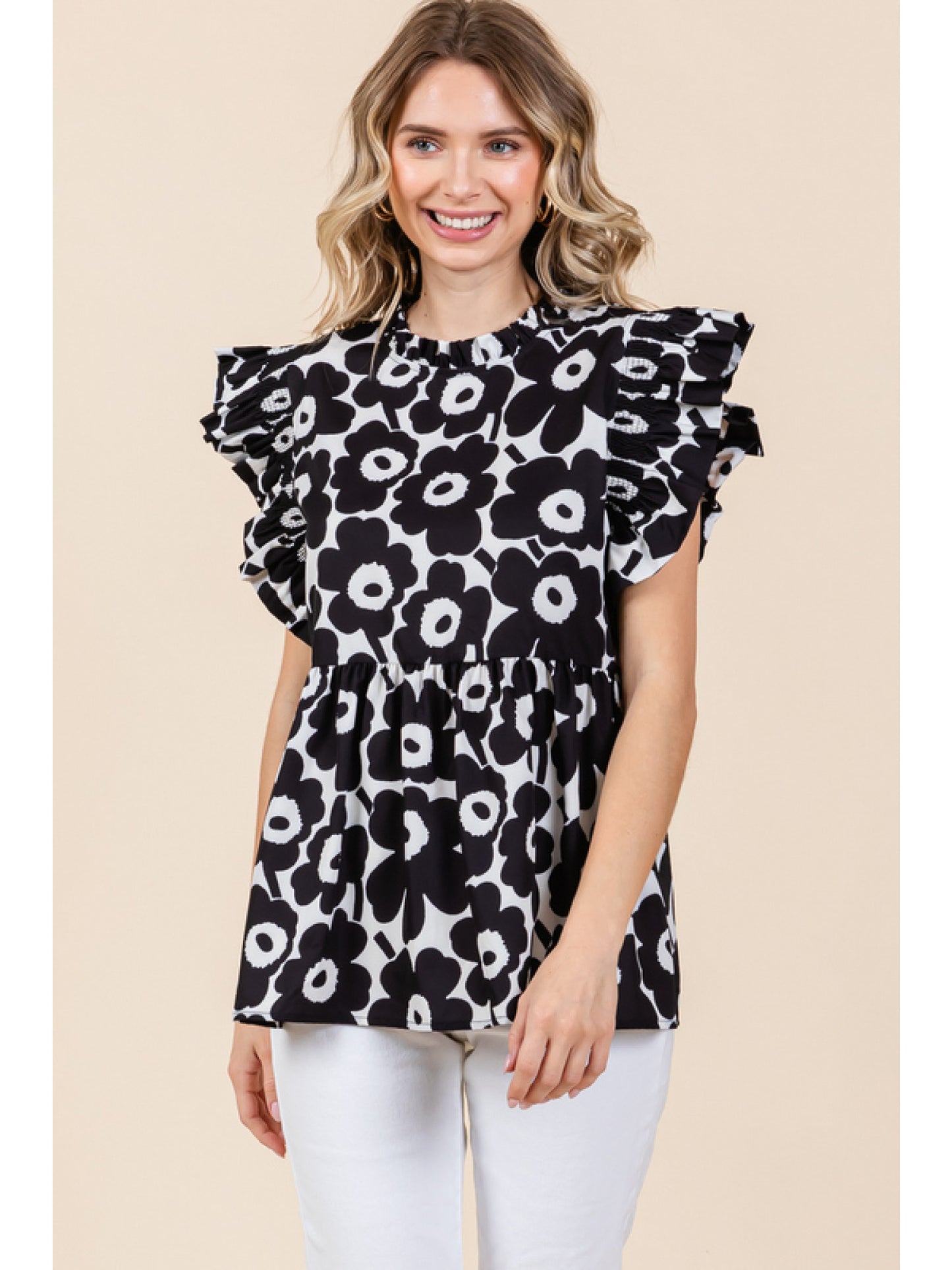 BLACK FLOWER FLUTTER TOP