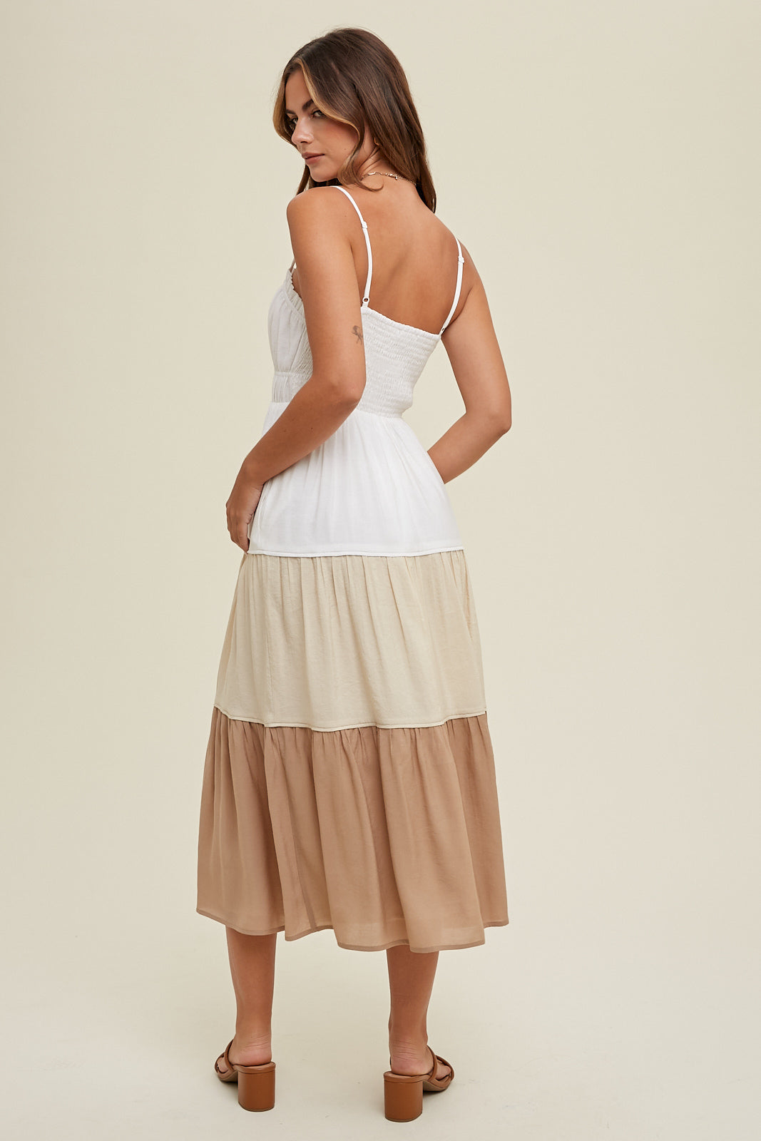 COLOR BLOCK TIERED MIDI DRESS