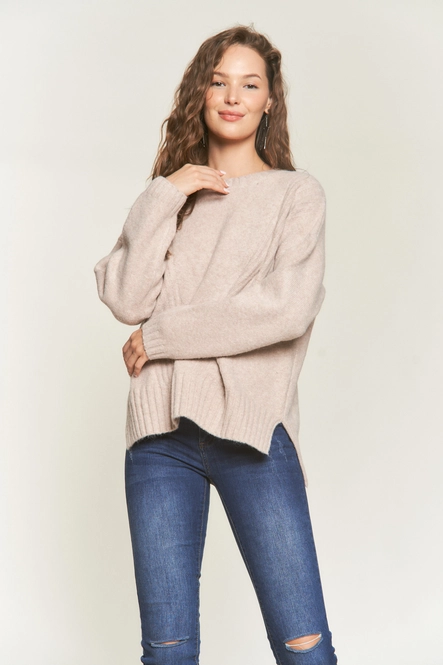 RIBBED ACCCENT SWEATER